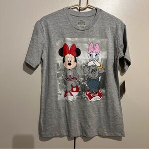 Minnie Mouse and Daisy Duck T-shirt. Sz Small